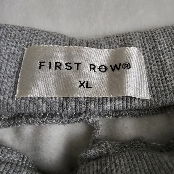 First Row Streetwear Flying Heart Graphic Gray Sweatpant Joggers - Picture 8 of 16